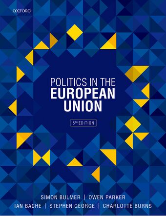 Politics in the European Union book cover